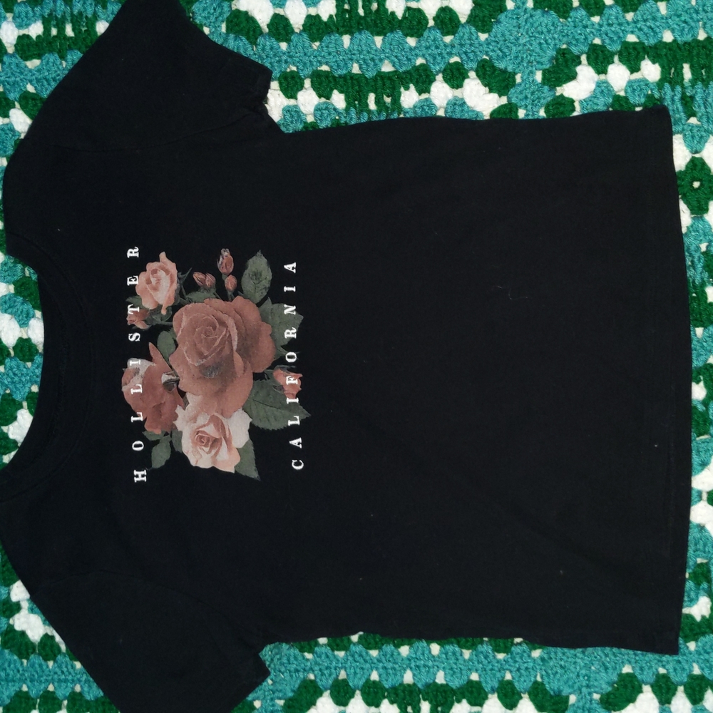 Black floral Hollister shirt